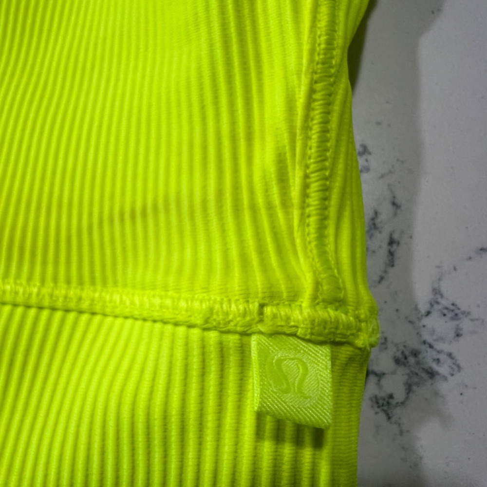Lululemon Power Pivot Ribbed Tank Top - Picture 3 of 4